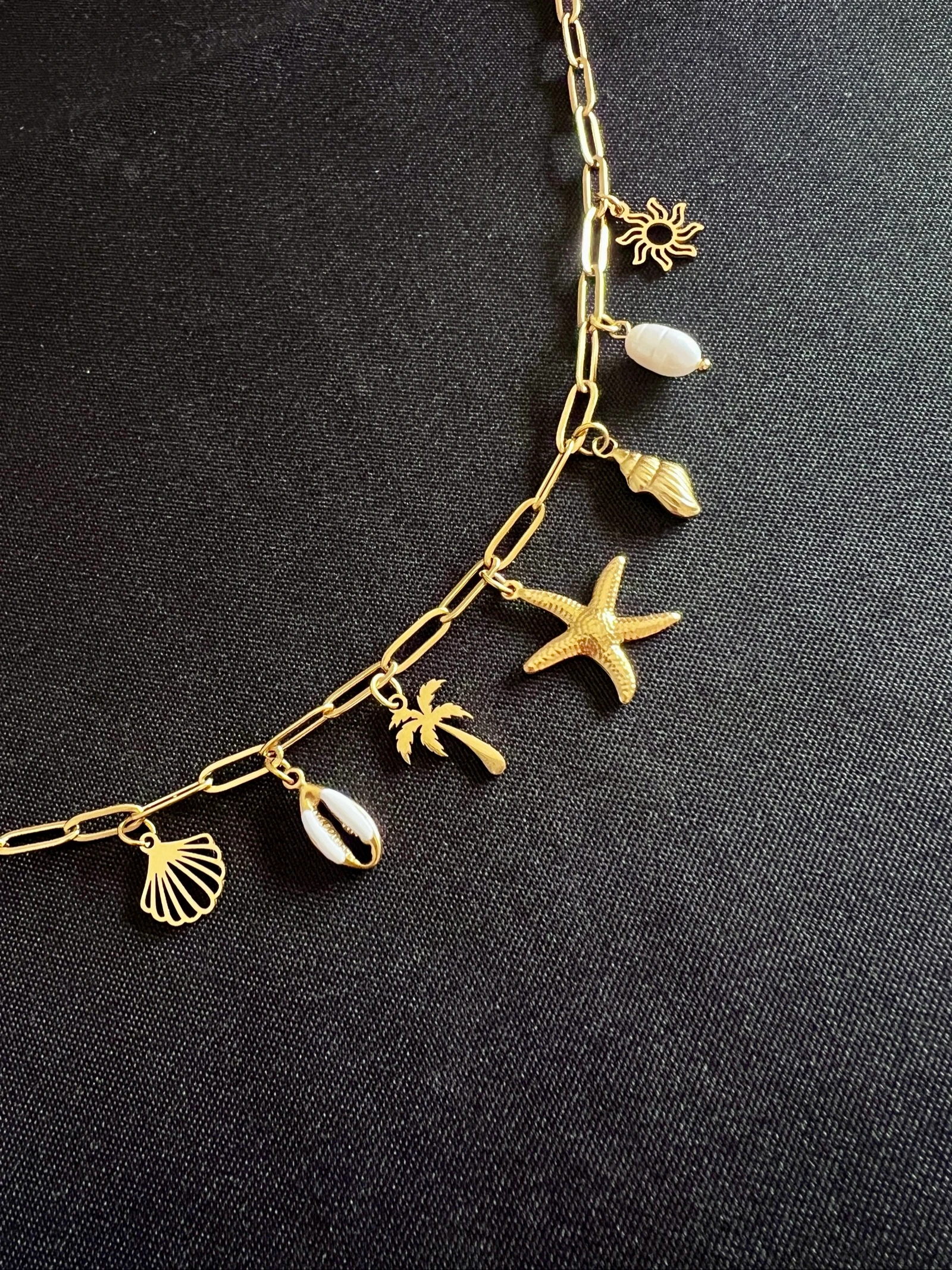 Gold charm/dangling jewelry necklace stainless steel – photo 2